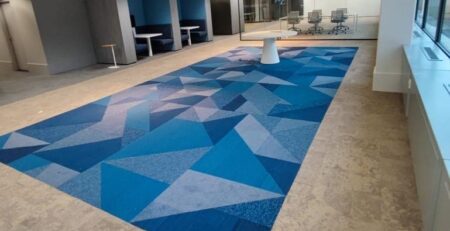 Blauw karpet