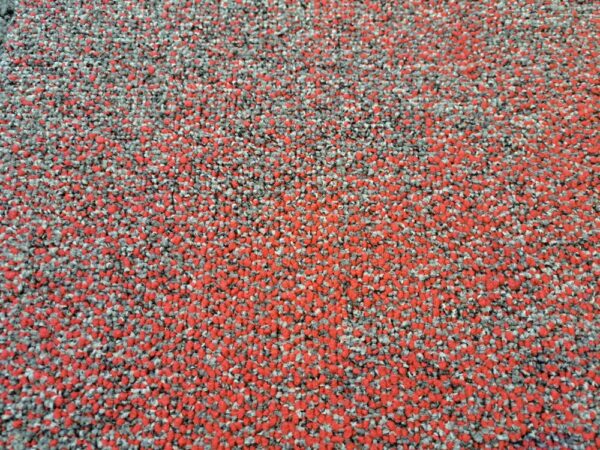 combideal 30m2 tapijttegels interface composure/ice breaker grijs/rood w1/w2