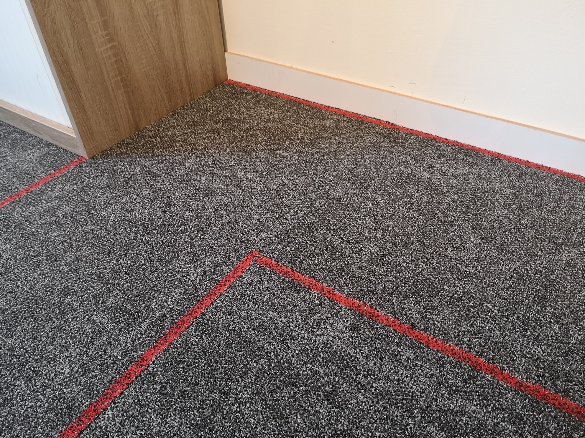 tapijttegels restpartij 13m² grijs