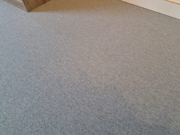 restpartij 23m2 tapijttegels sparo grijs (kopie) restpartij 23m2 tapijttegels sparo grijs (kopie)