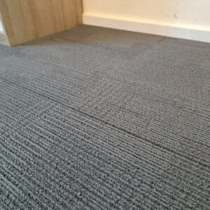 yuton 104 w2 4080017, grijs bodem zichtbaar